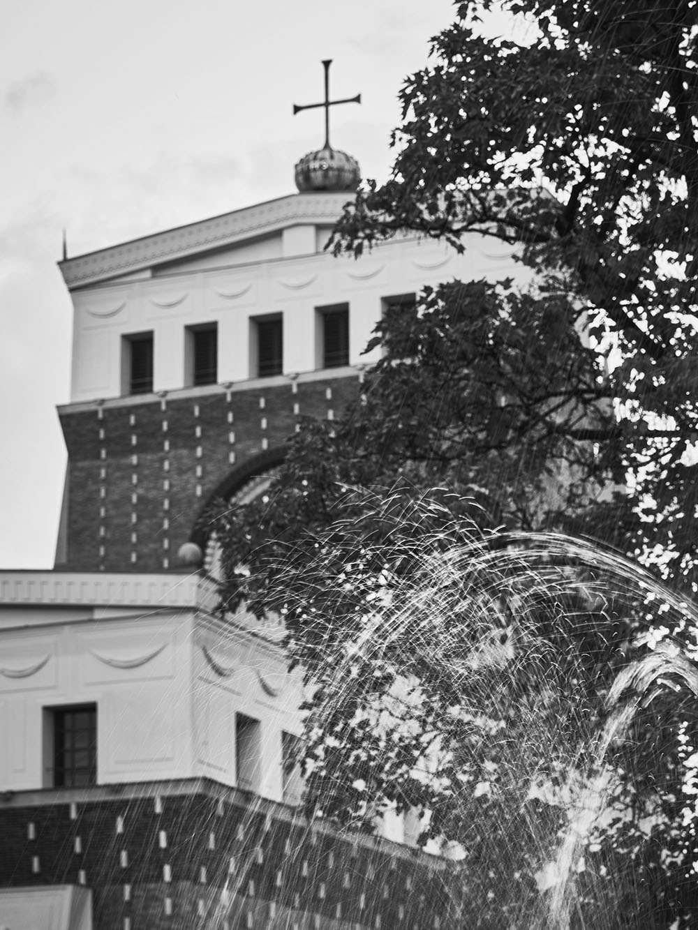 JirihozPodebrad-PA106560-bw